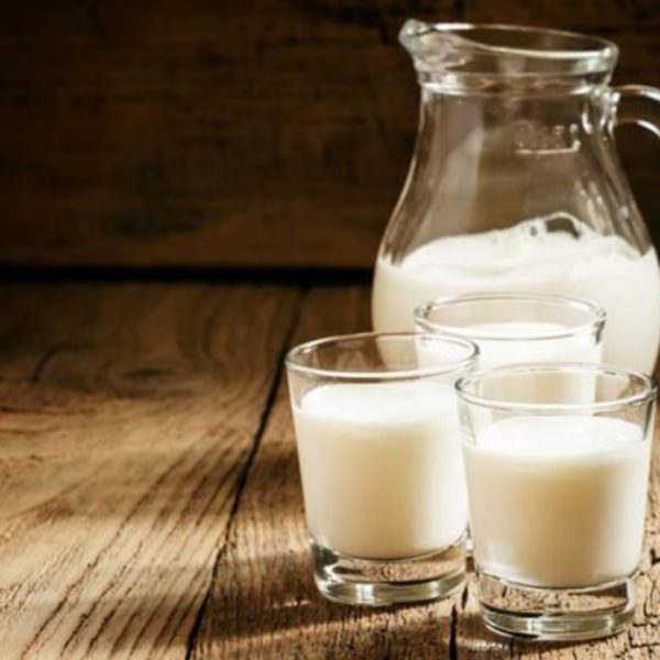 6 utartych poglądów na temat mleka koziego